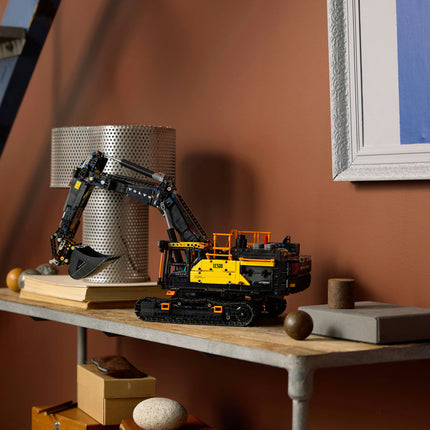 LEGO Technic (42215)