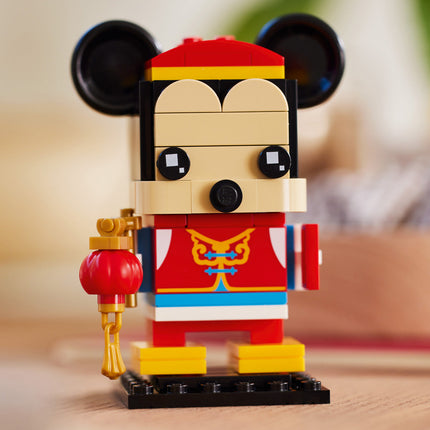 LEGO® BrickHeadz - Tavaszi fesztivál Mickey egér (40673)