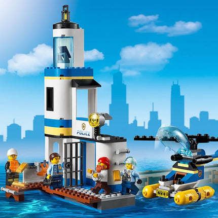 LEGO® City - Tengerparti rendőrségi és tűzoltó küldetés (60308)