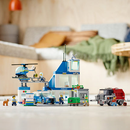 LEGO® City - Rendőrkapitányság (60316)