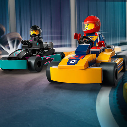 LEGO® City - Gokartok és versenypilóták (60400)