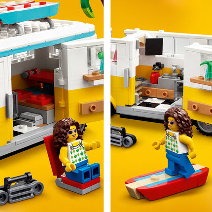 LEGO® Creator 3in1 - Tengerparti lakóautó (31138)