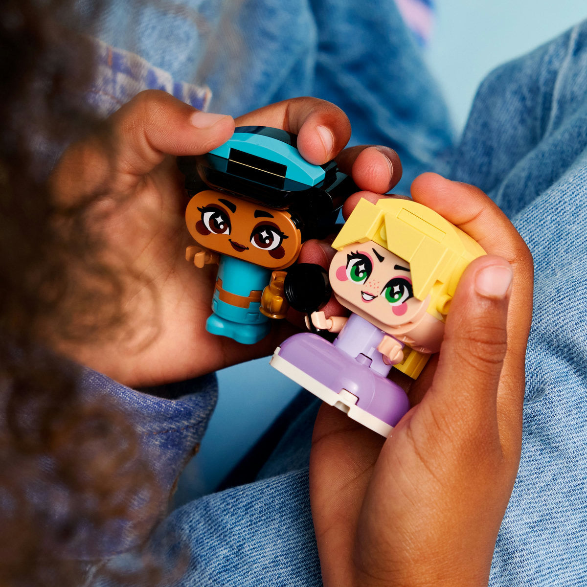 Mini Jázmin és Aranyhaj – LEGO® Store Magyarország