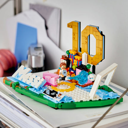 LEGO Editions (43011)