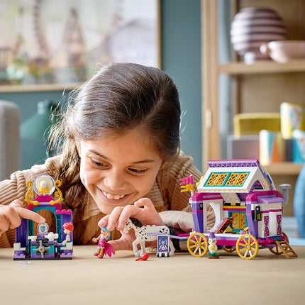 LEGO® Friends - Varázslatos karaván (41688)