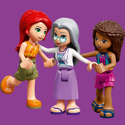 LEGO® Friends - Tengerparti házak szörfösöknek (41693)