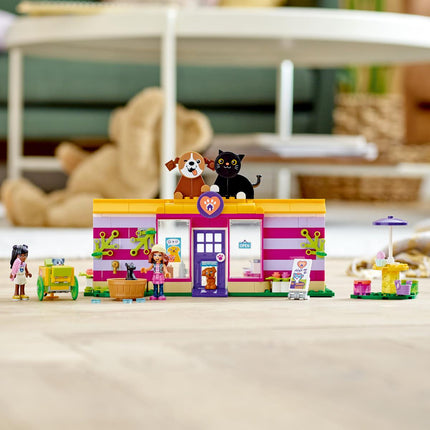 LEGO® Friends - Kisállat örökbefogadó kávézó (41699)