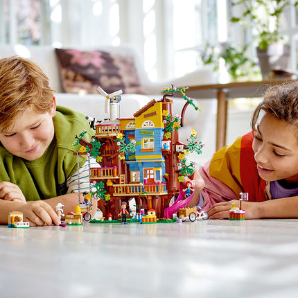 LEGO® Friends - Barátság lombház (41703)