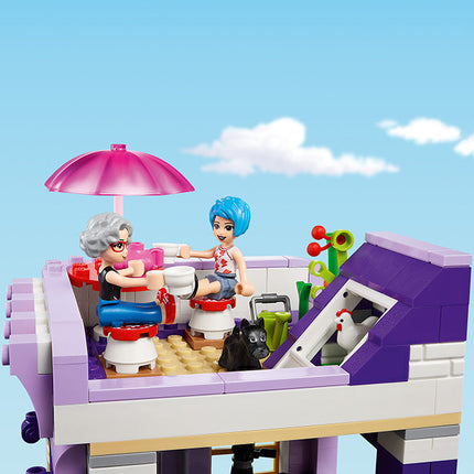 LEGO® Friends - Fő utcai épület (41704)