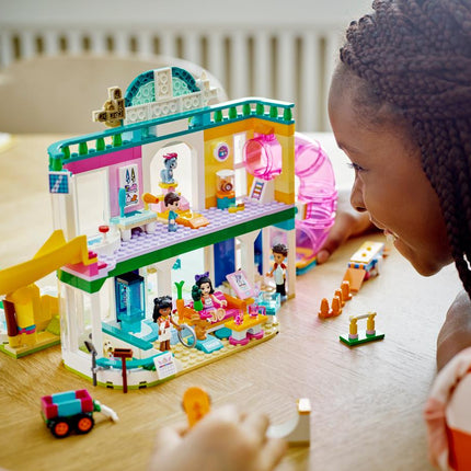 LEGO® Friends - Kisállat panzió (41718)