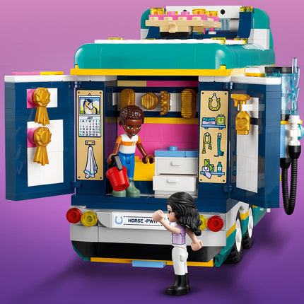 LEGO® Friends - Lovas parádé utánfutó (41722)