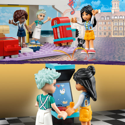 LEGO® Friends - Heartlake belvárosi büfé (41728)