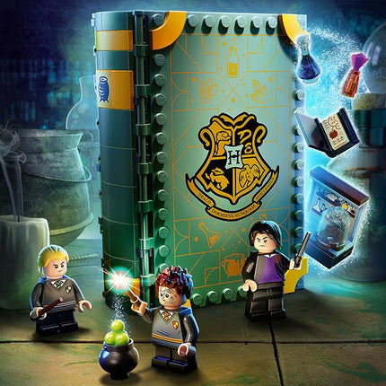 LEGO® Harry Potter™ - Roxfort™ pillanatai: Bájitaltan óra (76383)