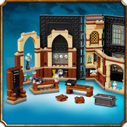 LEGO® Harry Potter™ - Roxfort™ pillanatai: Sötét varázslatok kivédése óra (76397)