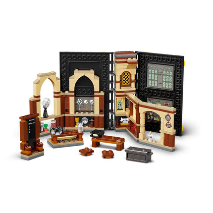 LEGO® Harry Potter™ - Roxfort™ pillanatai: Sötét varázslatok kivédése óra (76397)