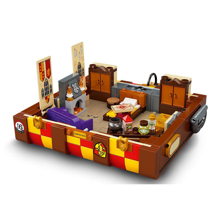 LEGO® Harry Potter™ - Roxforti™ rejtelmes koffer (76399)