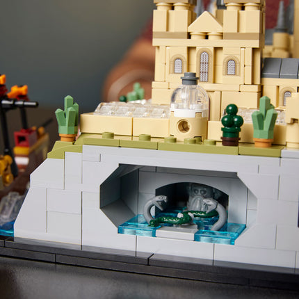 LEGO® Harry Potter™ - A Roxfort™ kastély és környéke (76419)
