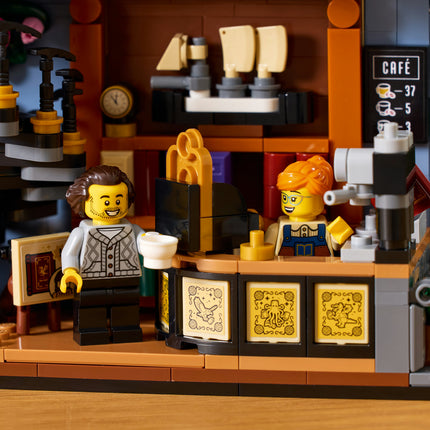 LEGO Icons (11379)