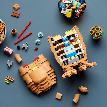 LEGO Ideas (21370)