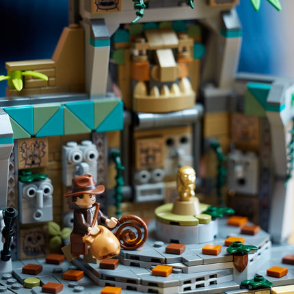 LEGO® Indiana Jones™ - Az Aranybálvány temploma (77015)