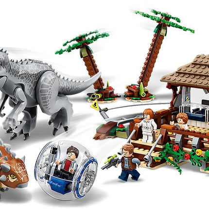 LEGO® Jurassic World - Indominus Rex az Ankylosaurus ellen (75941)