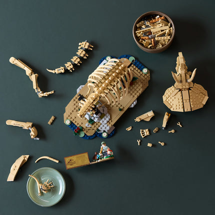 LEGO Jurassic World (77985)