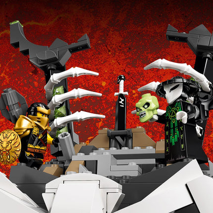 LEGO® NINJAGO® - A koponyavarázsló tömlöcei (71722)