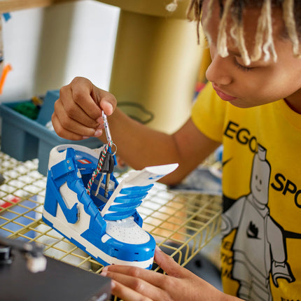 Nike x LEGO Collection (43008)