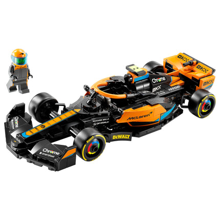 McLaren Formula 1-es versenyautó 2023