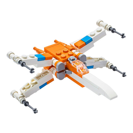 LEGO® Star Wars™ - Poe Dameron X-Szárnyú vadászgépe (30386)