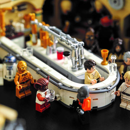 LEGO® Star Wars™ - Mos Eisley Cantina™ (75290)