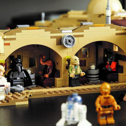 LEGO® Star Wars™ - Mos Eisley Cantina™ (75290)