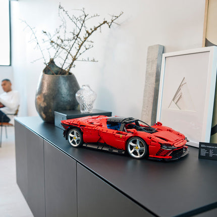 LEGO® Technic - Ferrari Daytona SP3 (42143)